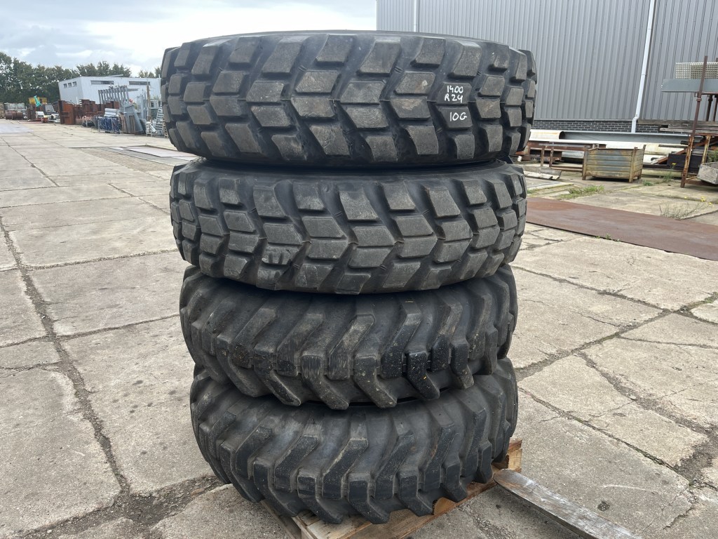 14.00 r24 te koop bij Jaap Verboon