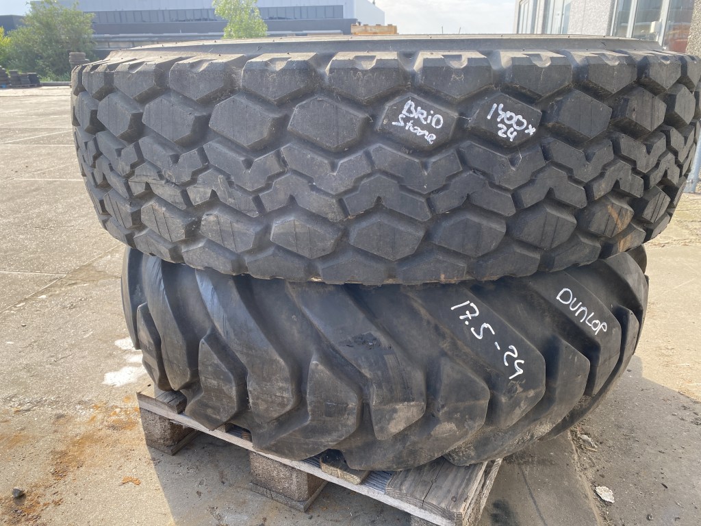 14.00x24 en 17.5-24 te koop bij Jaap Verboon