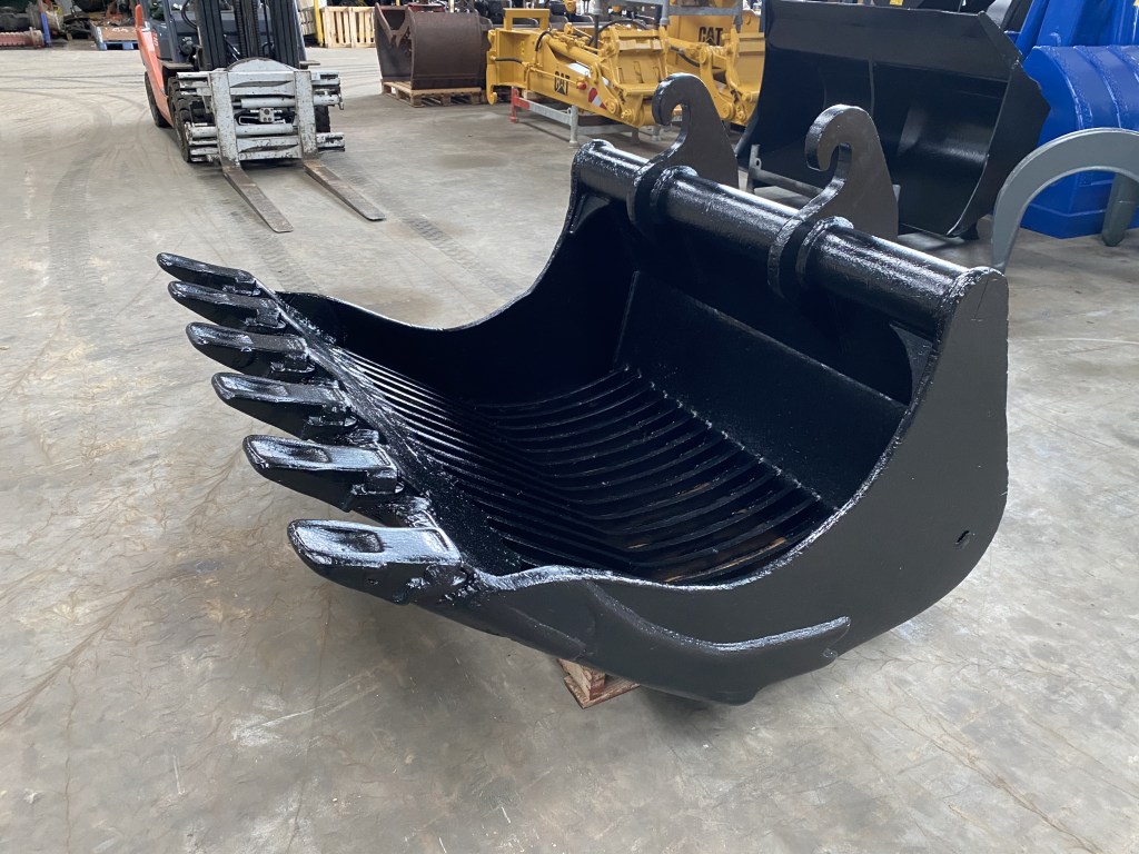 Bofors RR-Puinriek te koop bij Jaap Verboon