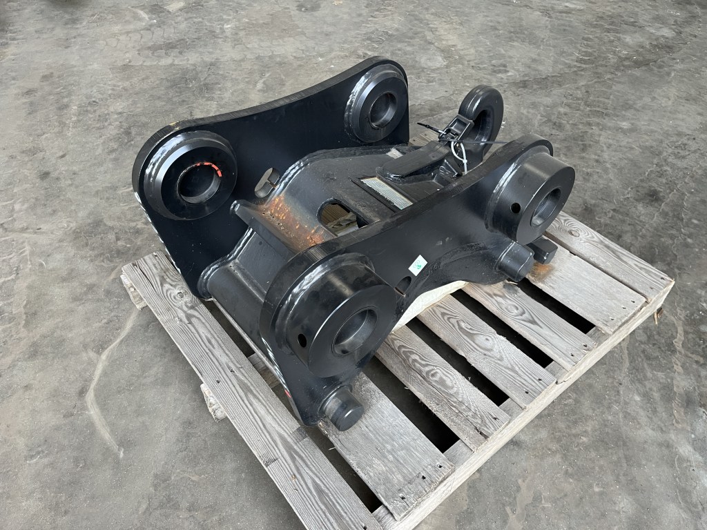 CW40S Caterpillar 320D te koop bij Jaap Verboon