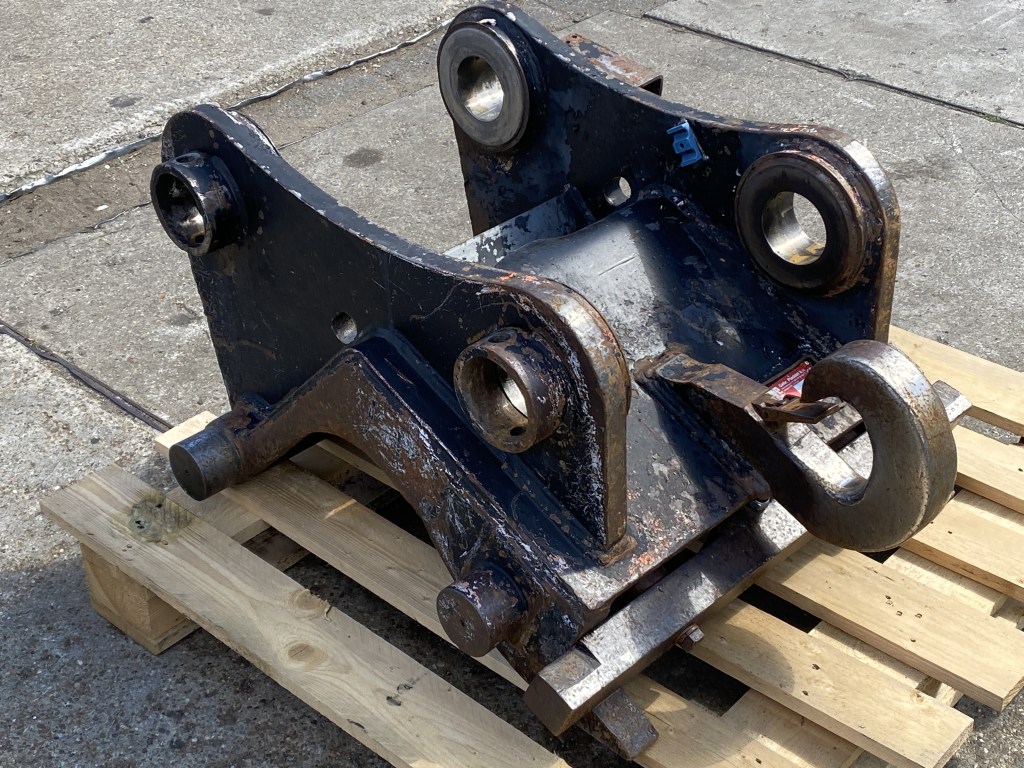 CW45 breed tbv HITACHI ZX350 te koop bij Jaap Verboon