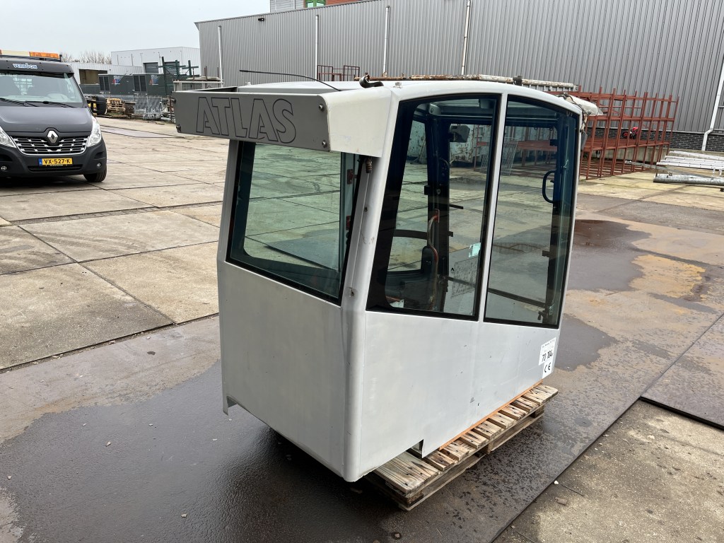 Cabine ATLAS te koop bij Jaap Verboon