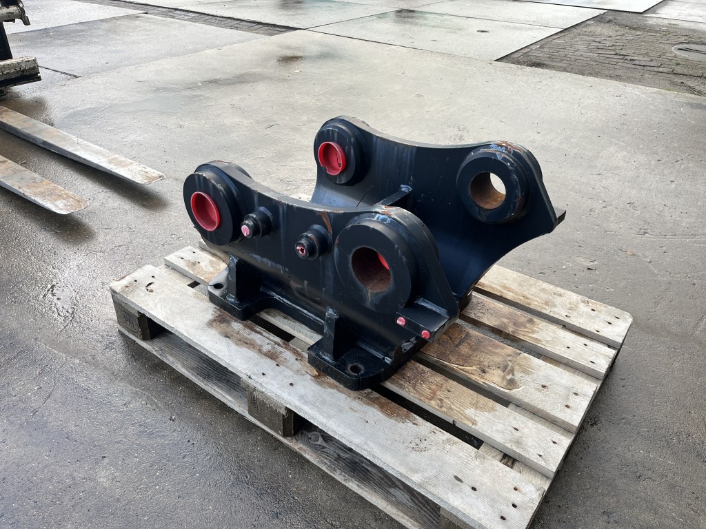 Caterpillar adapterplate SKP te koop bij Jaap Verboon