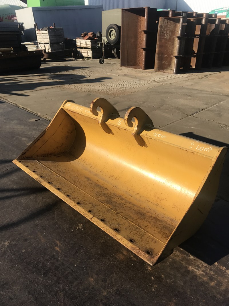 Caterpillar slotenbak 16 te koop bij Jaap Verboon