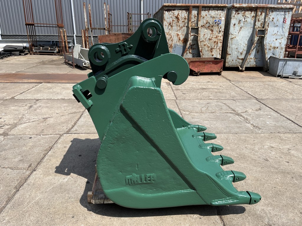 Caterpillar teeth bucket te koop bij Jaap Verboon