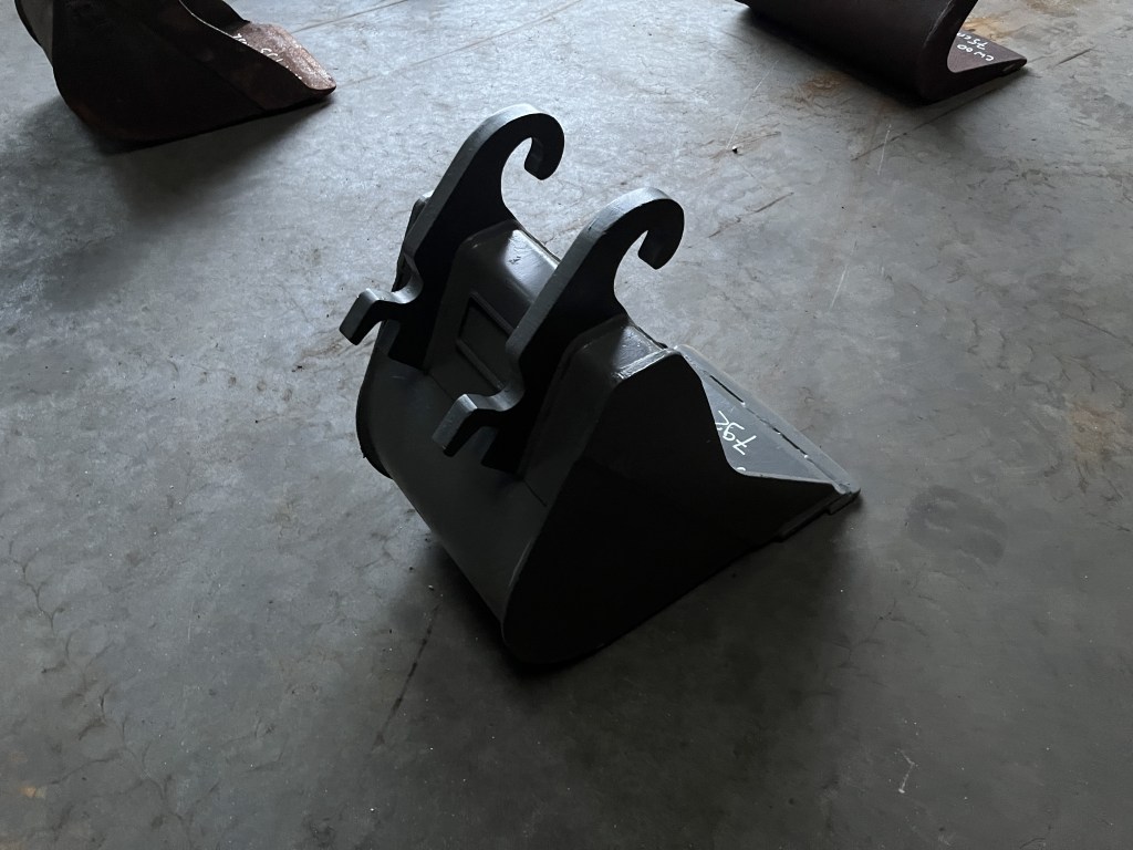 Dieplepelbak CW05 te koop bij Jaap Verboon