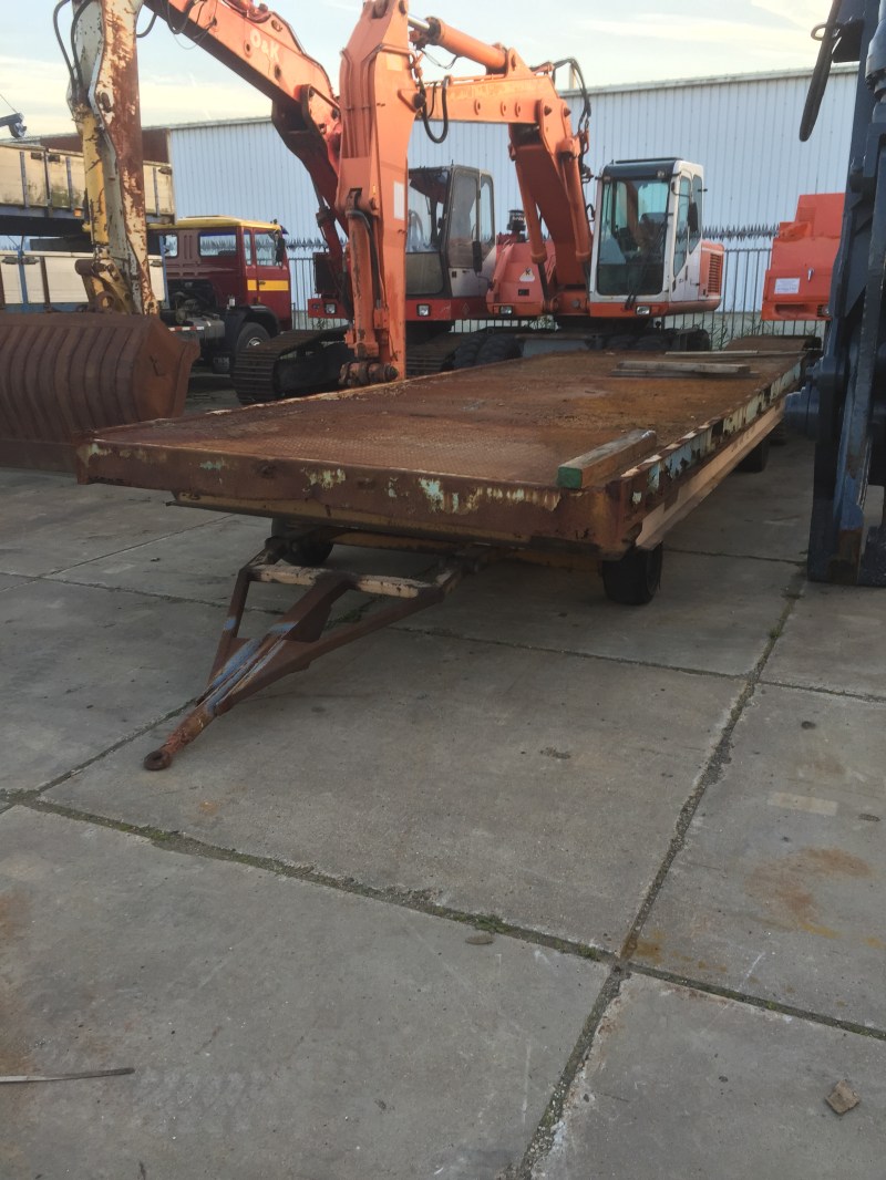 Diverse zware aanhangwagens te koop bij Jaap Verboon