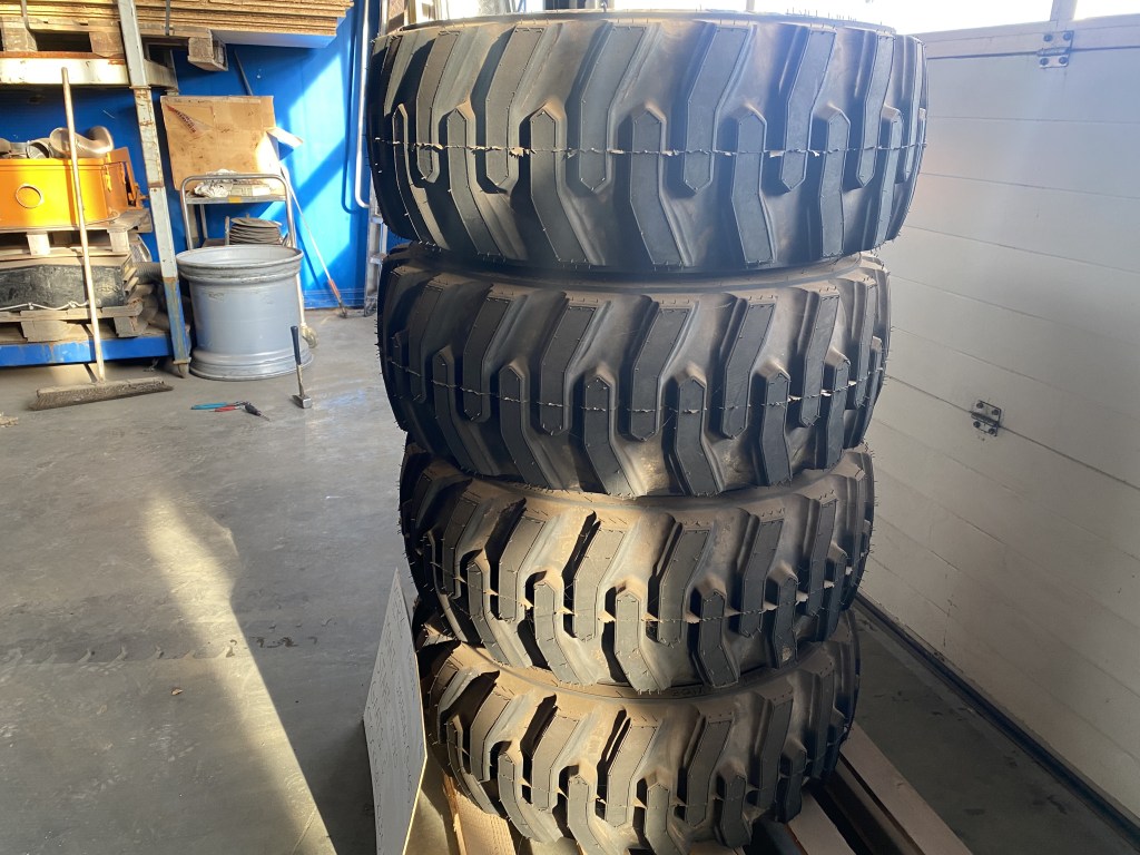 Firestone 12-16.5 te koop bij Jaap Verboon