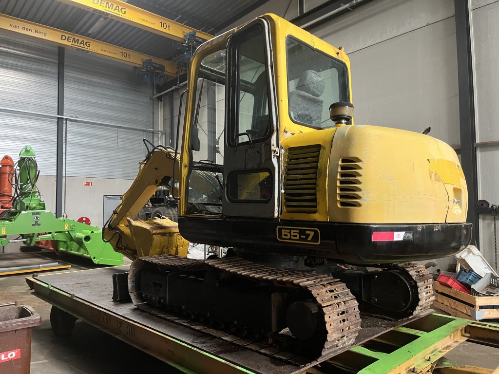 Hyundai R55 te koop bij Jaap Verboon