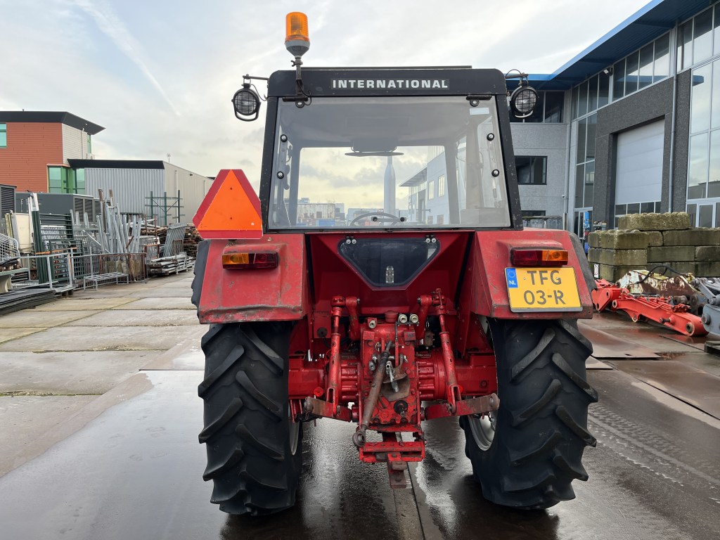 International 844 S te koop bij Jaap Verboon