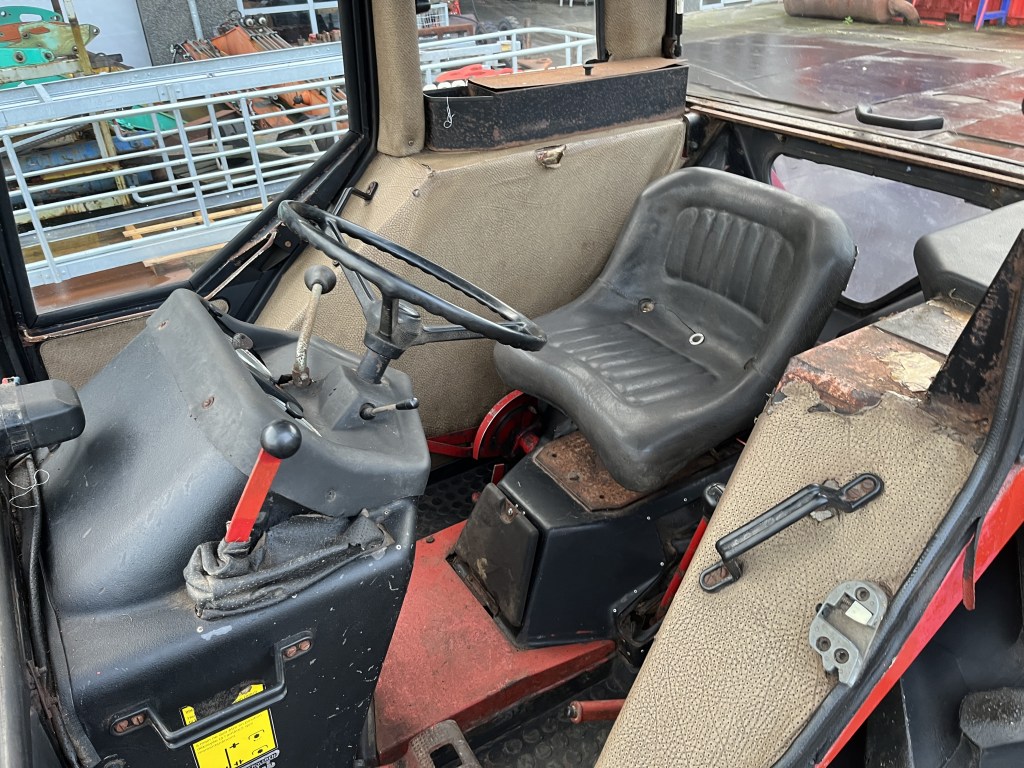 International 844 S te koop bij Jaap Verboon