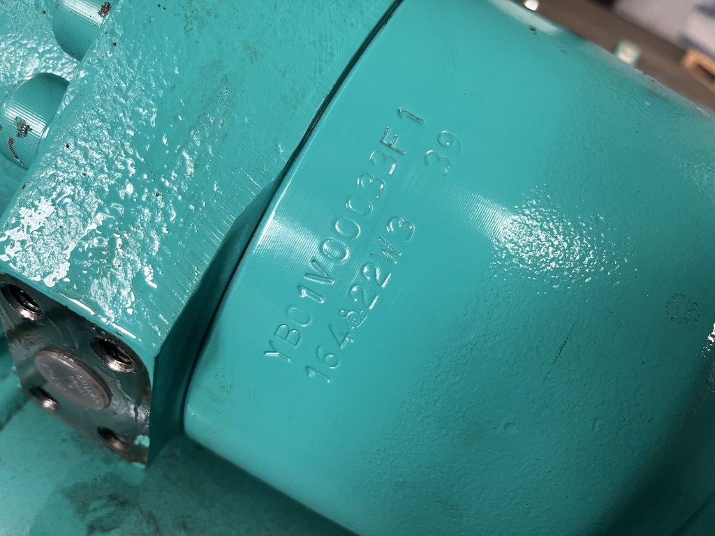 Kobelco cilinders SK 230 te koop bij Jaap Verboon