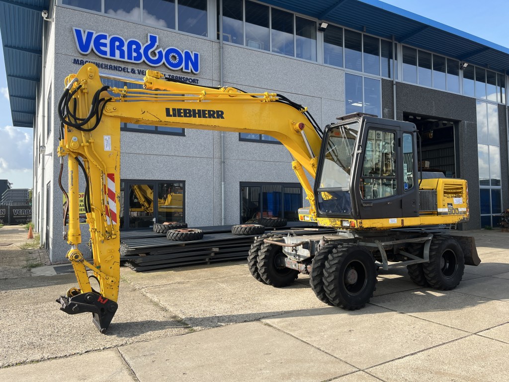 Liebherr A900 B 1998 te koop bij Jaap Verboon