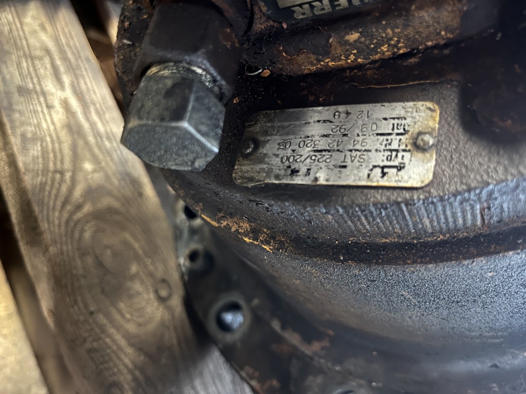 Liebherr swing device motor te koop bij Jaap Verboon