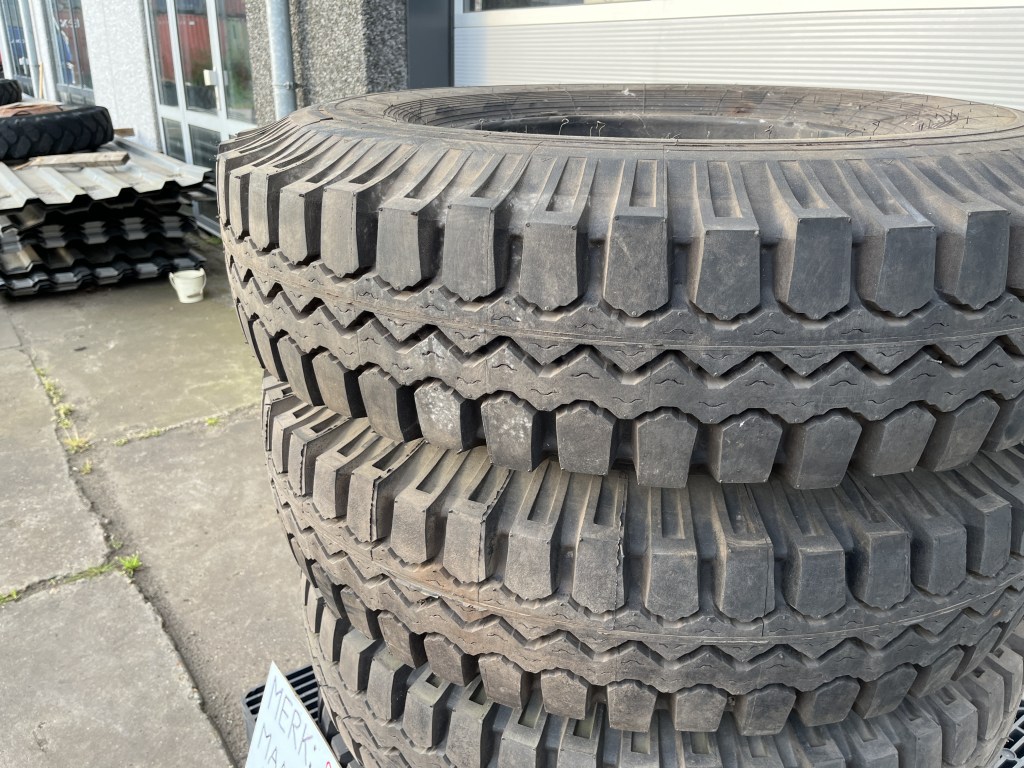 Pneumant 11.00x20 te koop bij Jaap Verboon