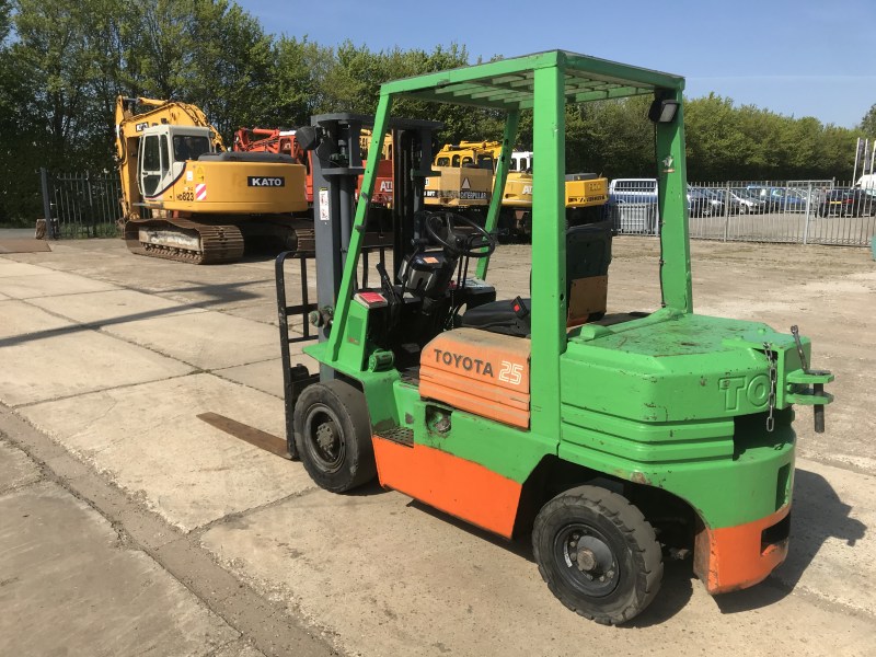 Toyota 025FD sold te koop bij Jaap Verboon