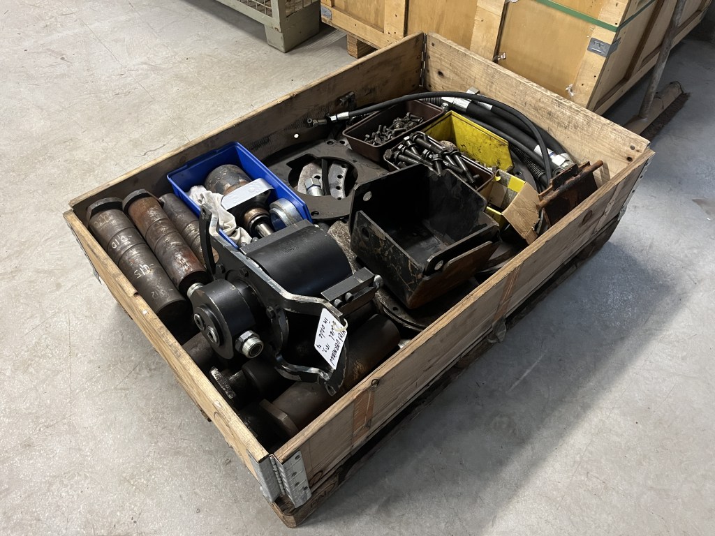 Verachtert Caterpillar parts te koop bij Jaap Verboon