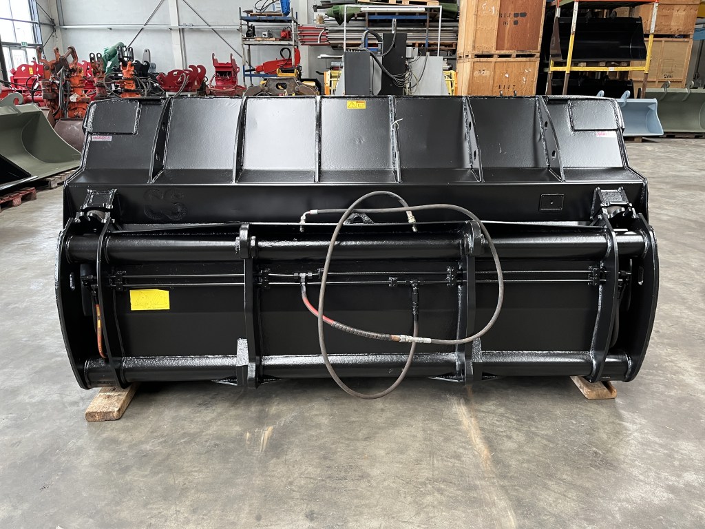 Volvo hoogkiepbak te koop bij Jaap Verboon