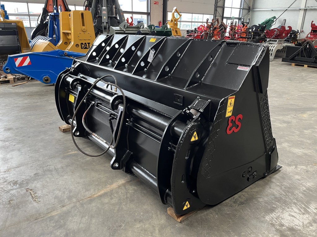 Volvo hoogkiepbak te koop bij Jaap Verboon