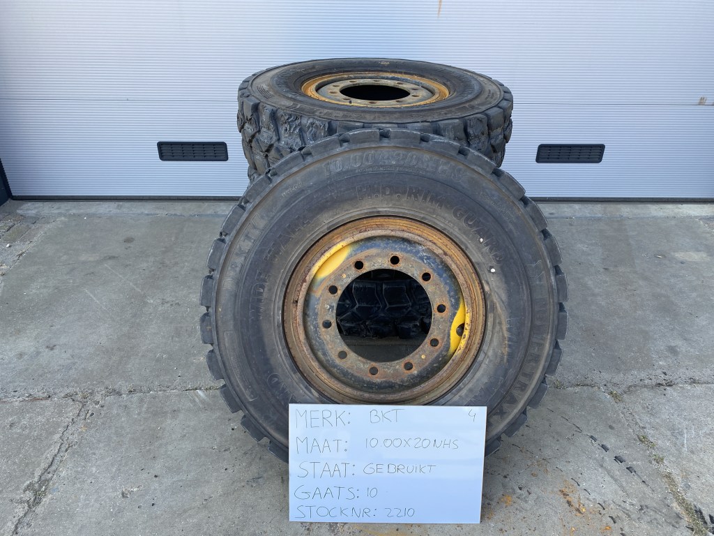 bkt 10.00x20nhs te koop bij Jaap Verboon