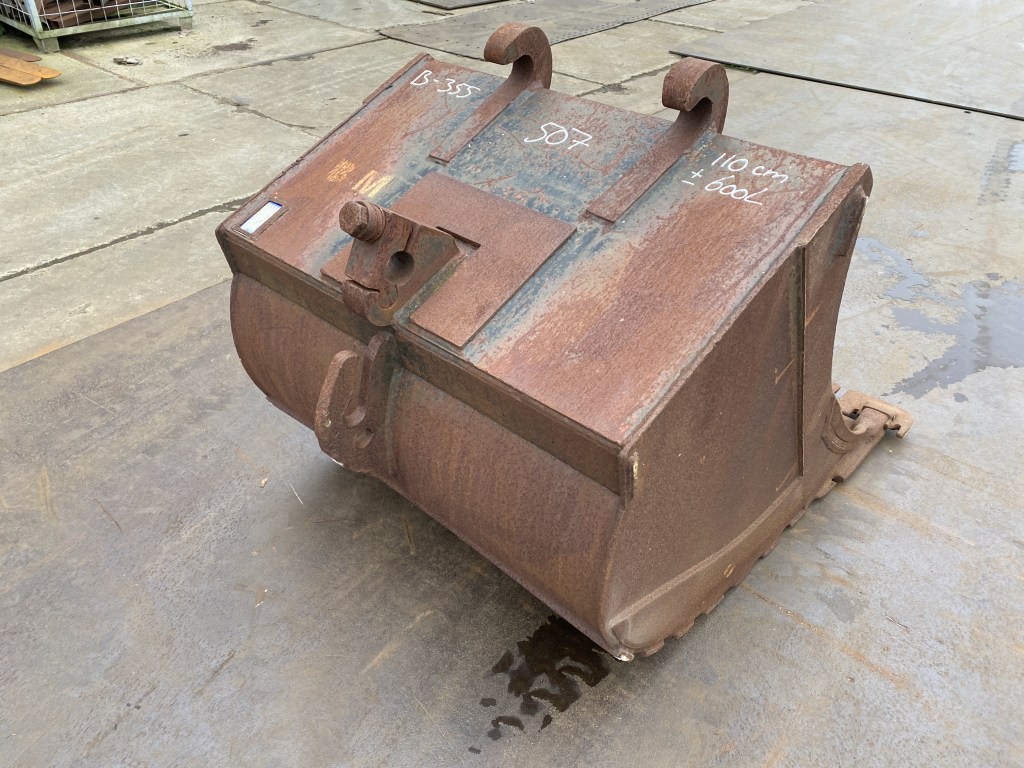 bucket b-355 te koop bij Jaap Verboon