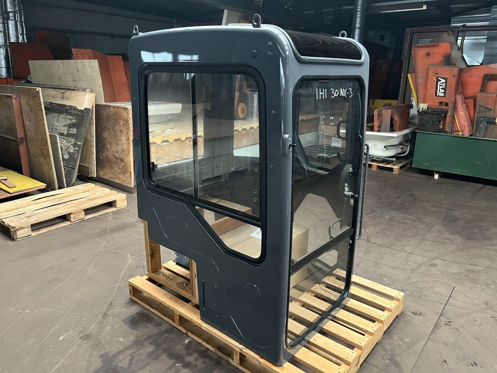 cabine IHI 30 NX 3 te koop bij Jaap Verboon