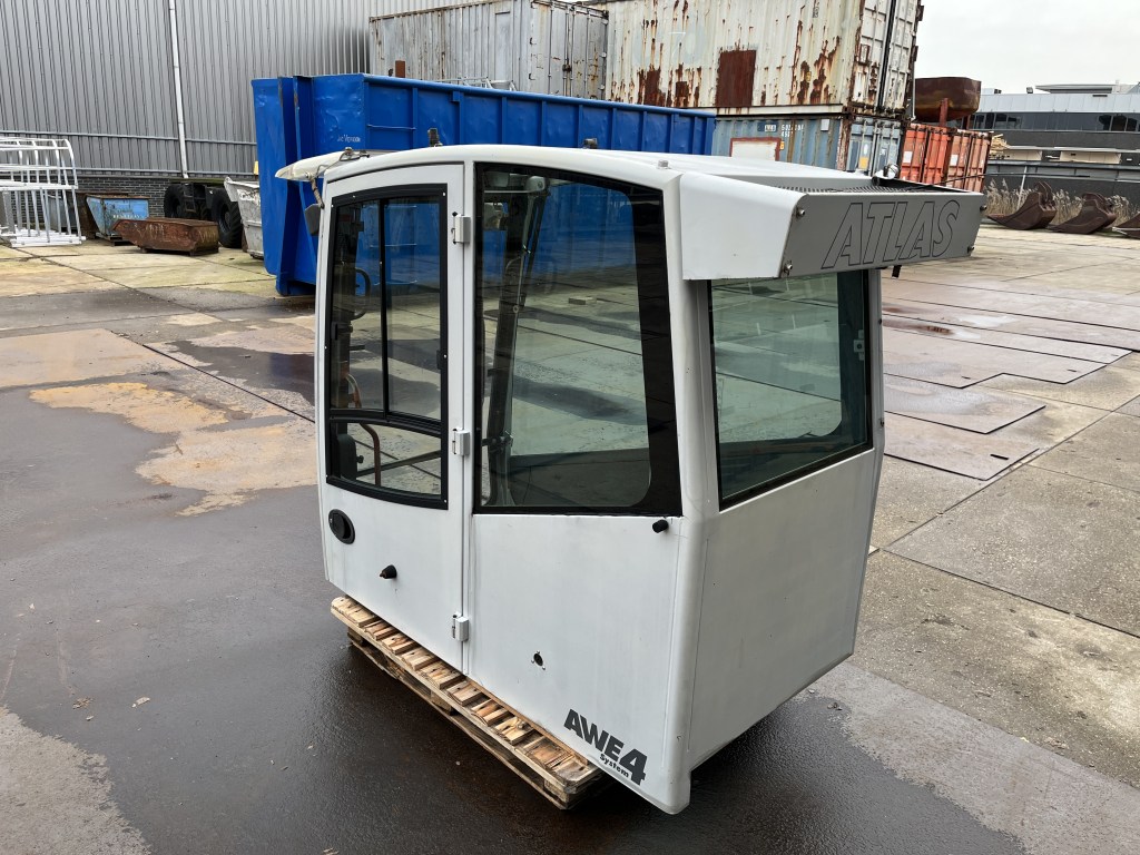 cabine atlas te koop bij Jaap Verboon