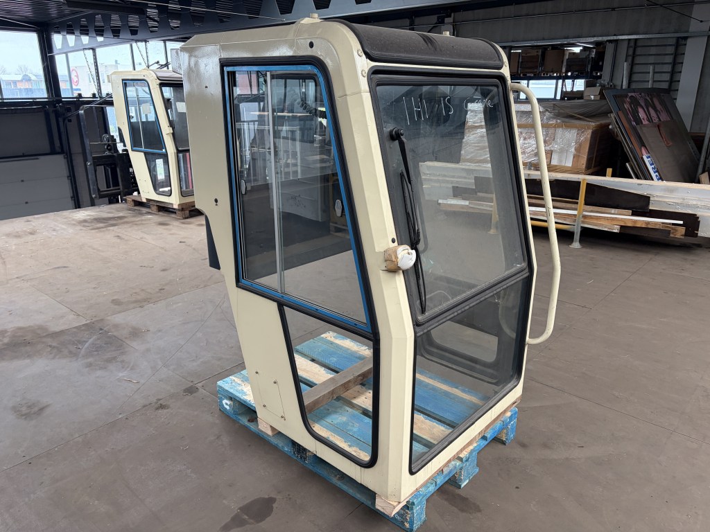 cabine ihi is g serie te koop bij Jaap Verboon