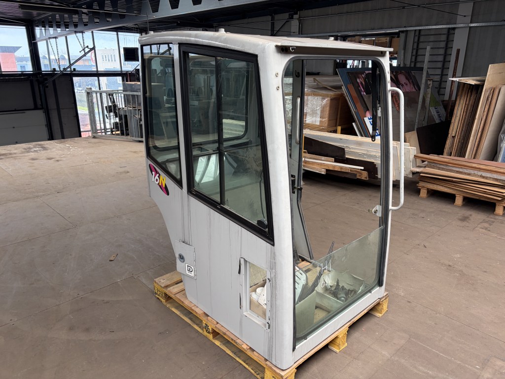 cabine ihi n serie te koop bij Jaap Verboon