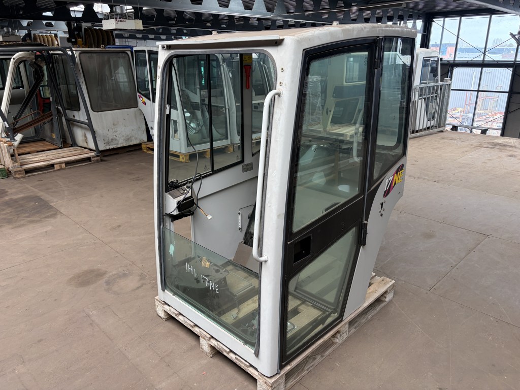 cabine ihi n serie te koop bij Jaap Verboon