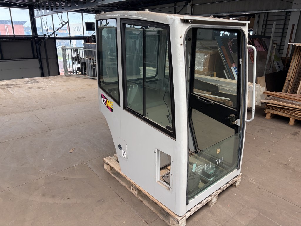 cabine ihi n serie te koop bij Jaap Verboon