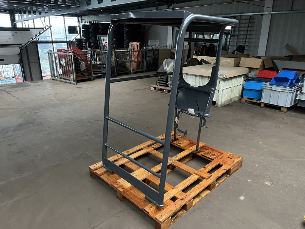 canopy IHI 27 V4 te koop bij Jaap Verboon