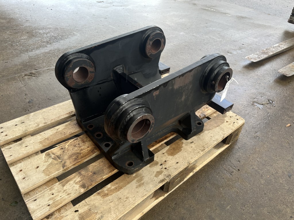 caterpillar adapter plaat skp te koop bij Jaap Verboon