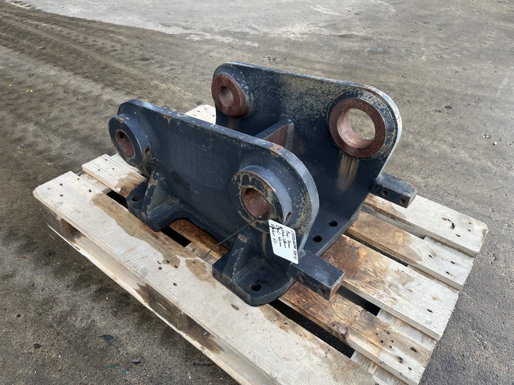 caterpillar adapter plaat skp te koop bij Jaap Verboon