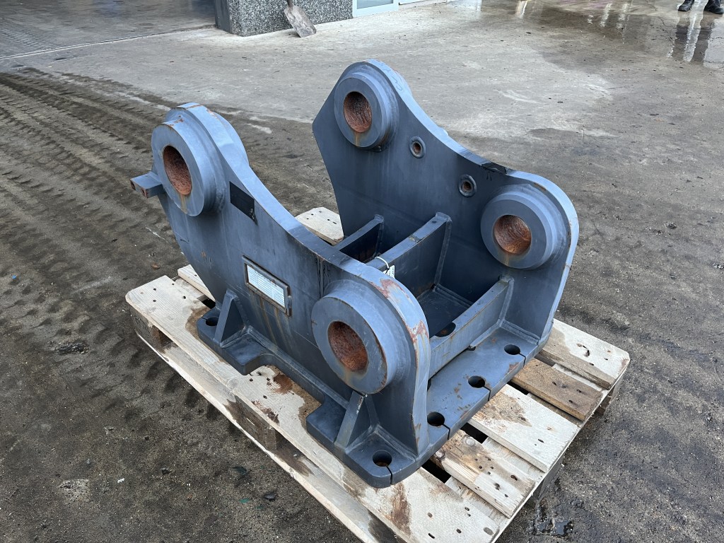 caterpillar adapter plate skp te koop bij Jaap Verboon