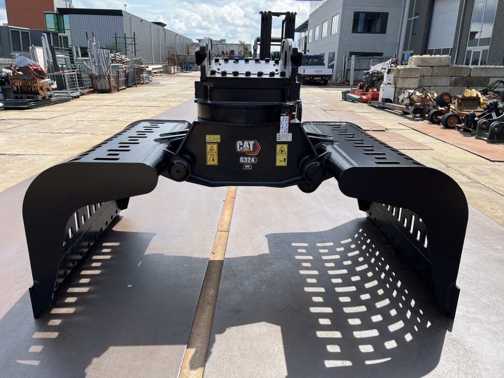 caterpillar g 324 wh 2020 2m3 te koop bij Jaap Verboon