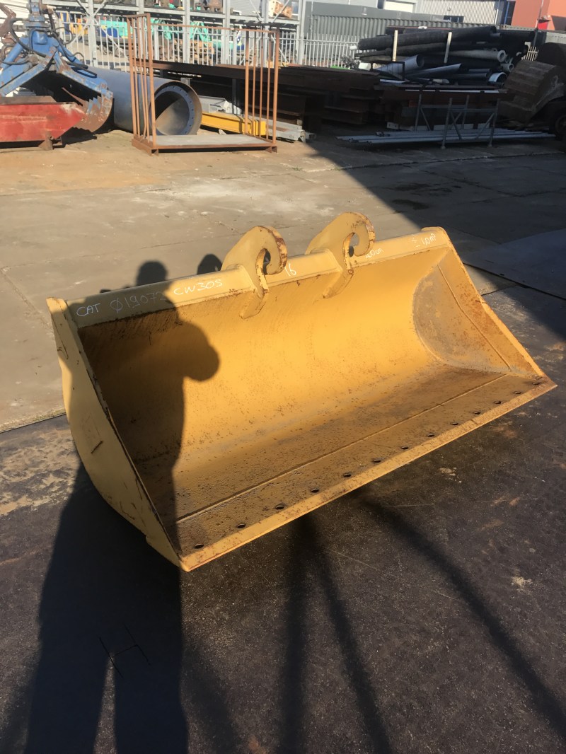 caterpillar slotenbak 16 te koop bij Jaap Verboon