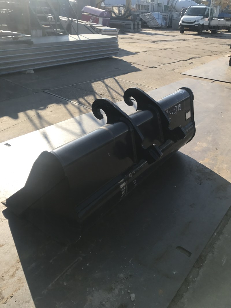 caterpillar slotenbak 17 te koop bij Jaap Verboon