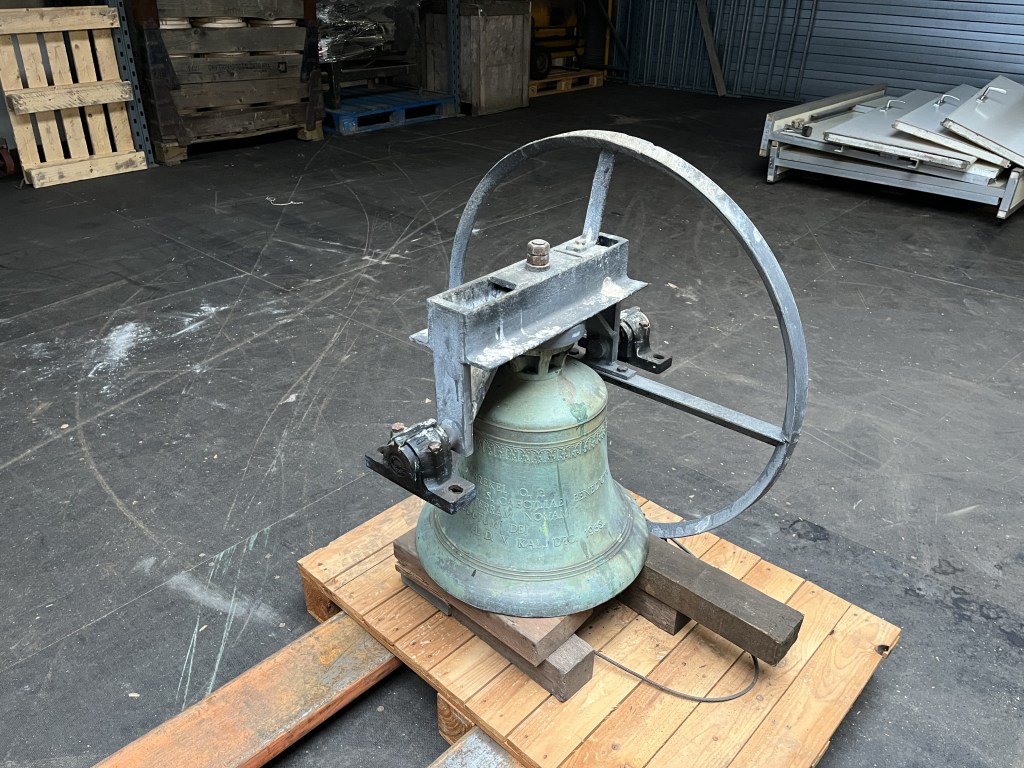 church bell 150kg te koop bij Jaap Verboon