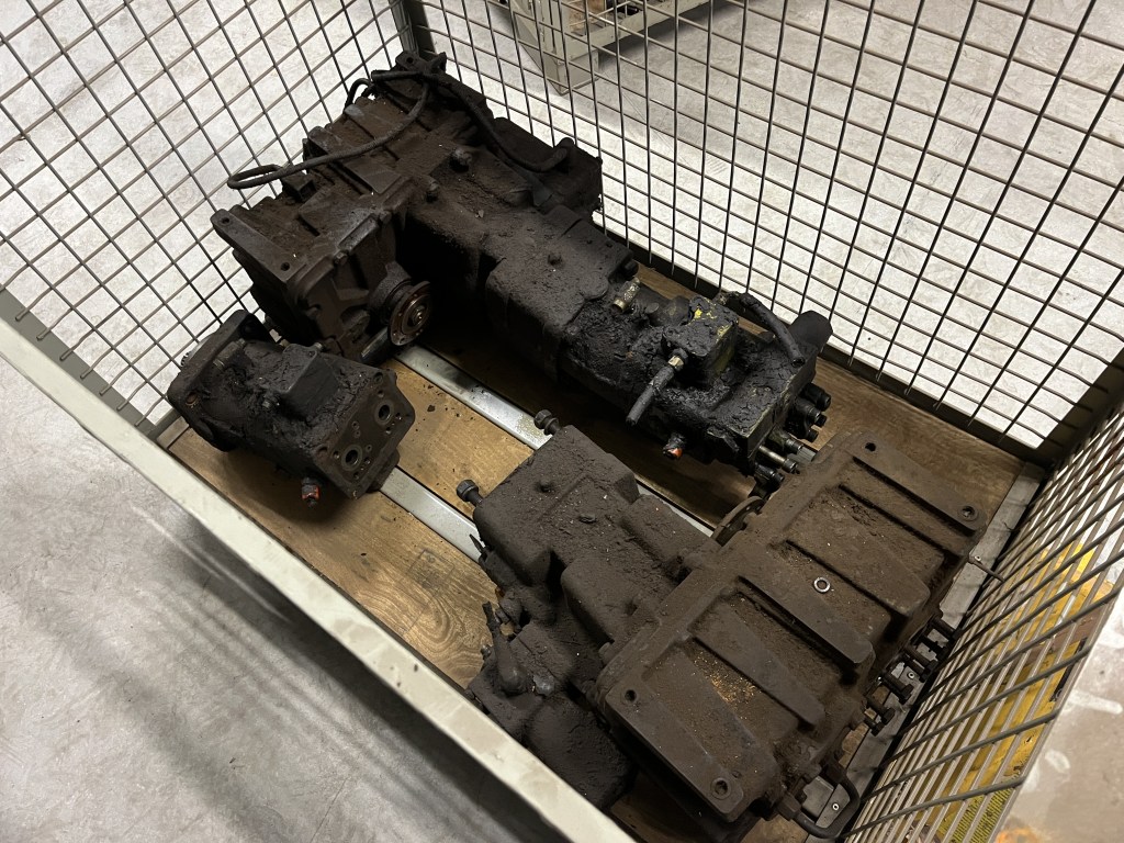 clark hurth versnellingsbak te koop bij Jaap Verboon