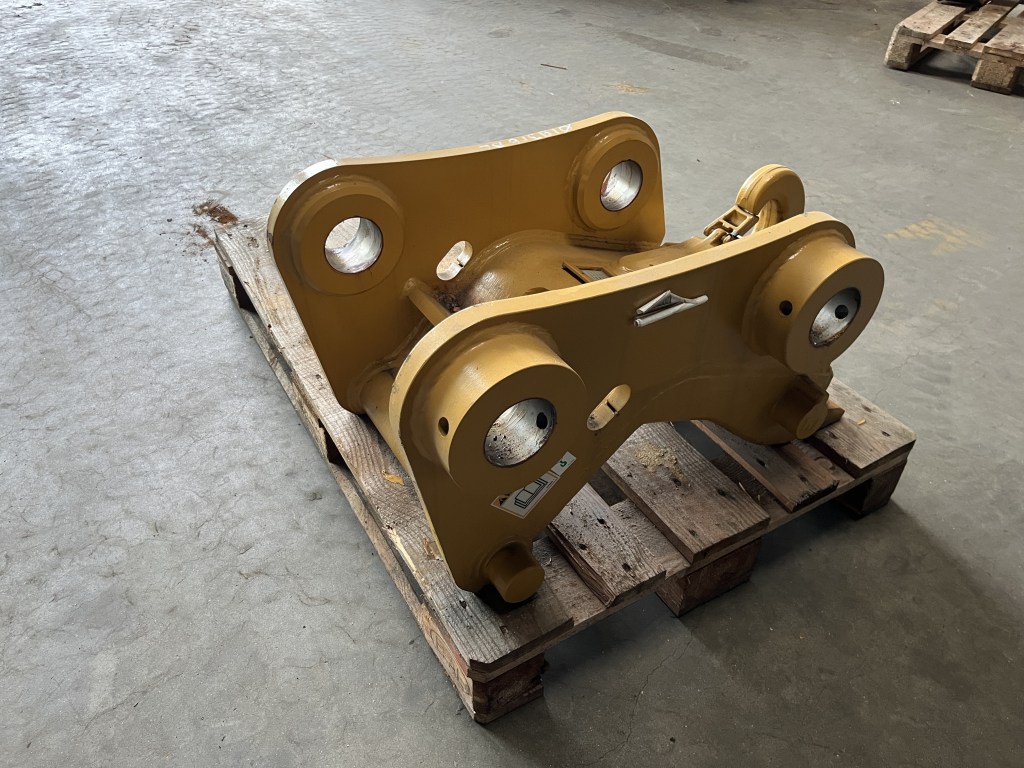 cw30s caterpillar 319d te koop bij Jaap Verboon