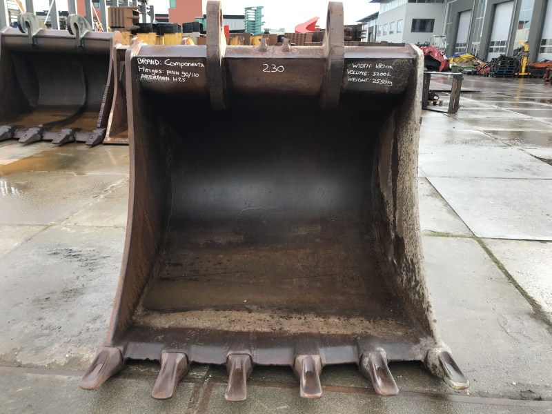 dieplepelbak 3200L te koop bij Jaap Verboon