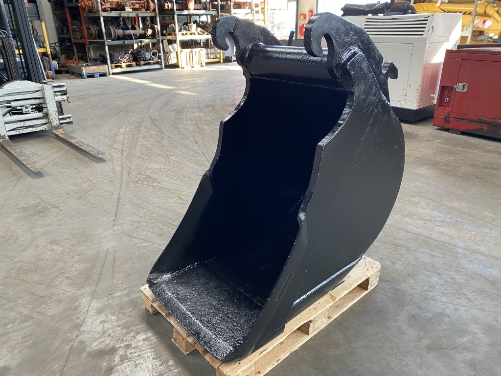 dieplepelbak 75cm te koop bij Jaap Verboon