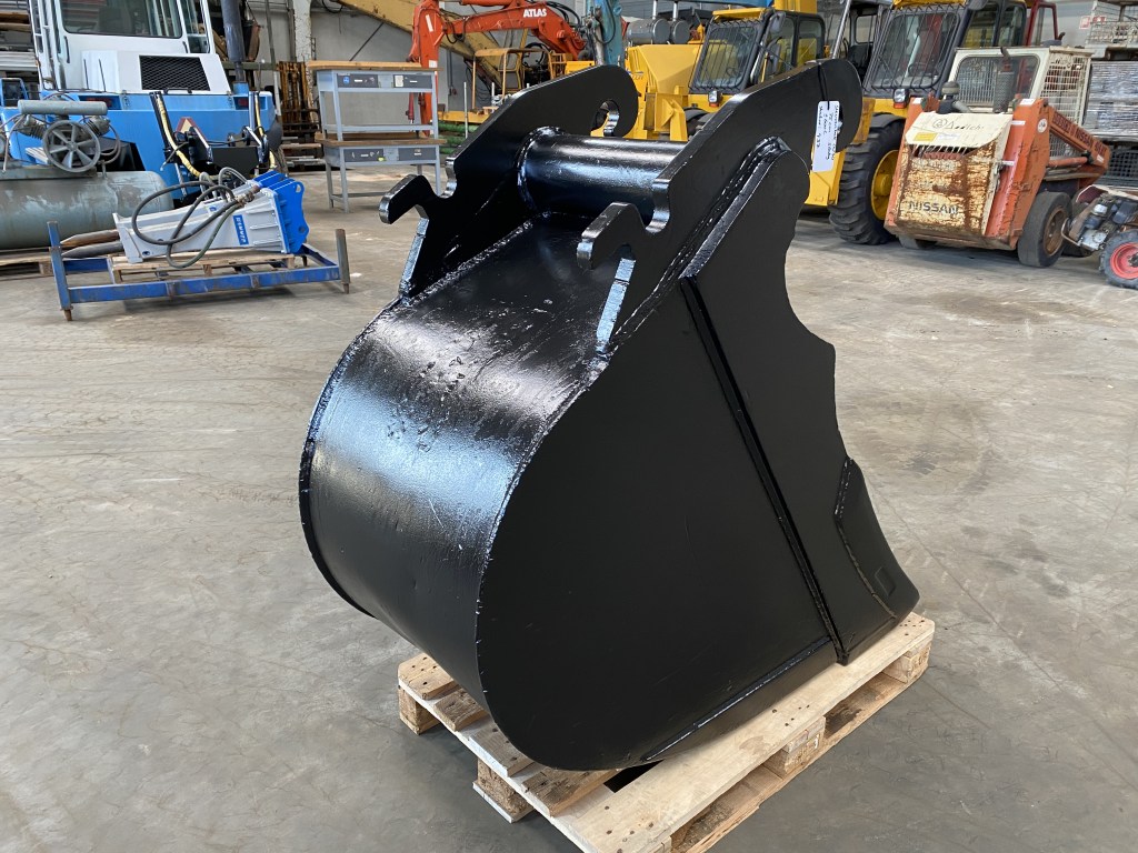 dieplepelbak 75cm te koop bij Jaap Verboon