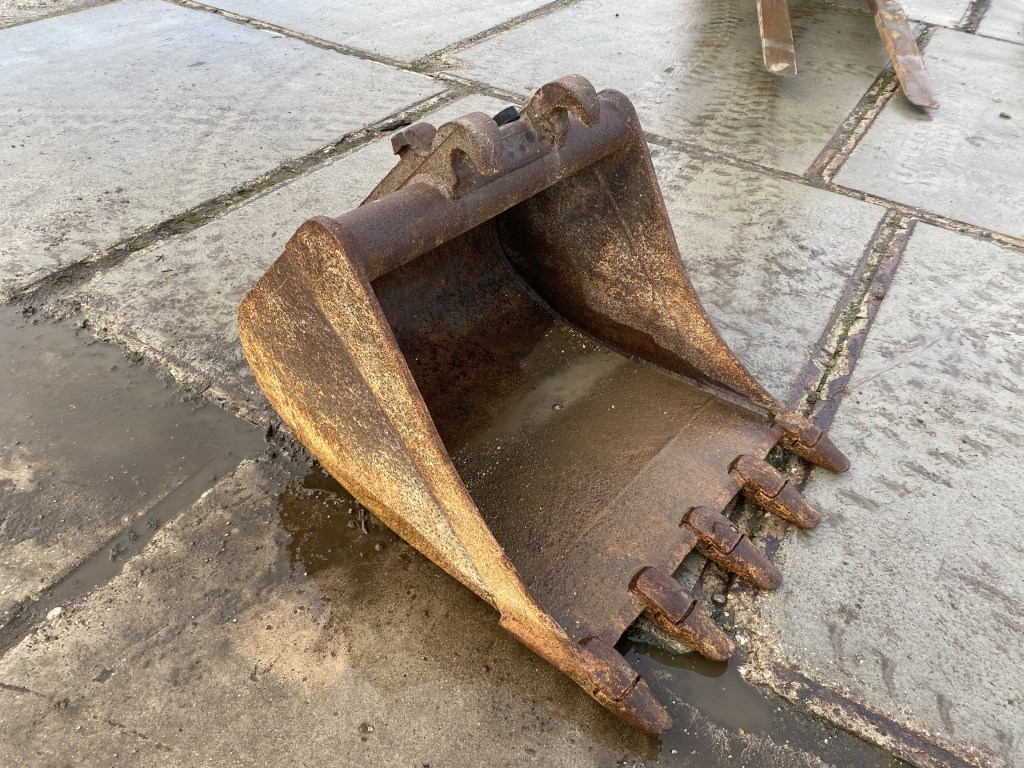 dieplepelbak KLAC system E te koop bij Jaap Verboon