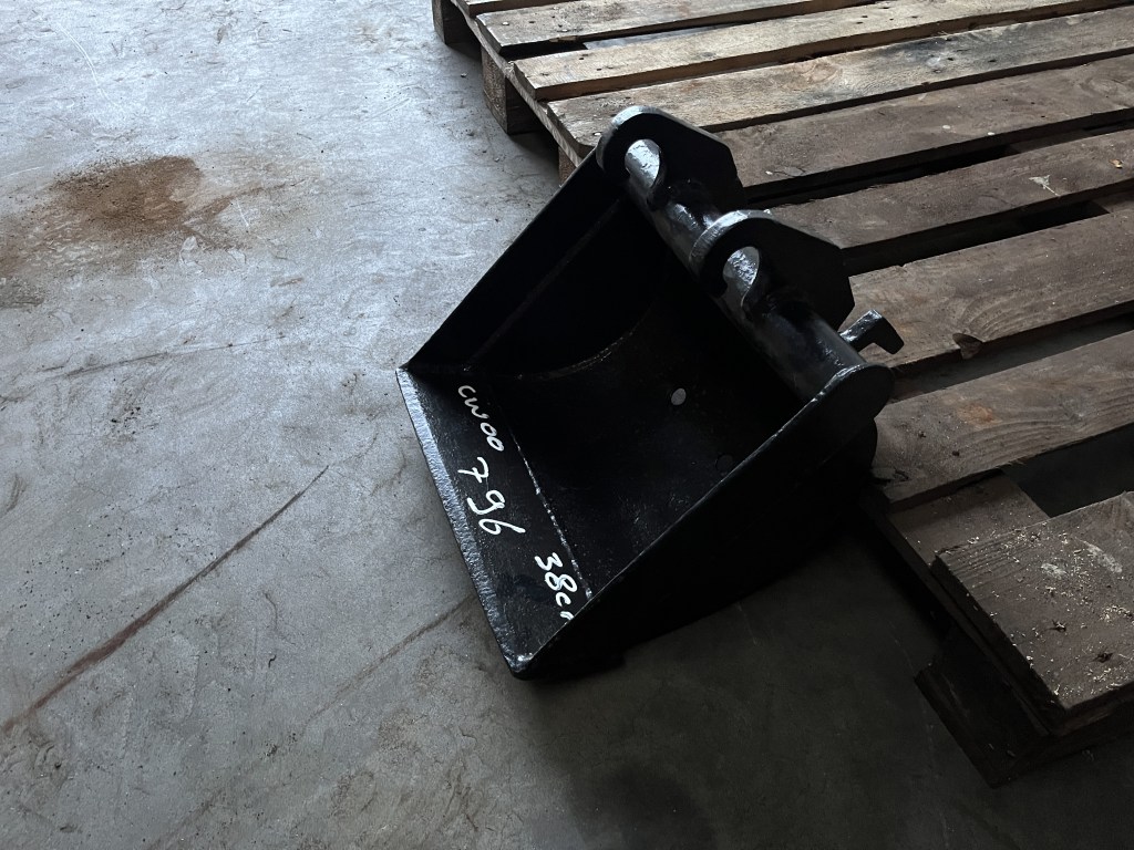 dieplepelbak cw00 te koop bij Jaap Verboon