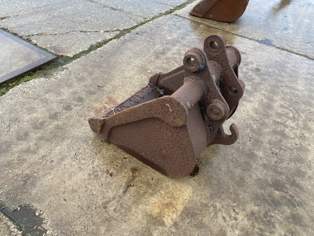 dieplepelbak pinn 30 te koop bij Jaap Verboon