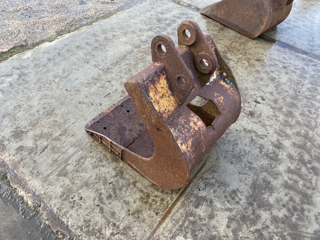 dieplepelbak pinn 30 te koop bij Jaap Verboon