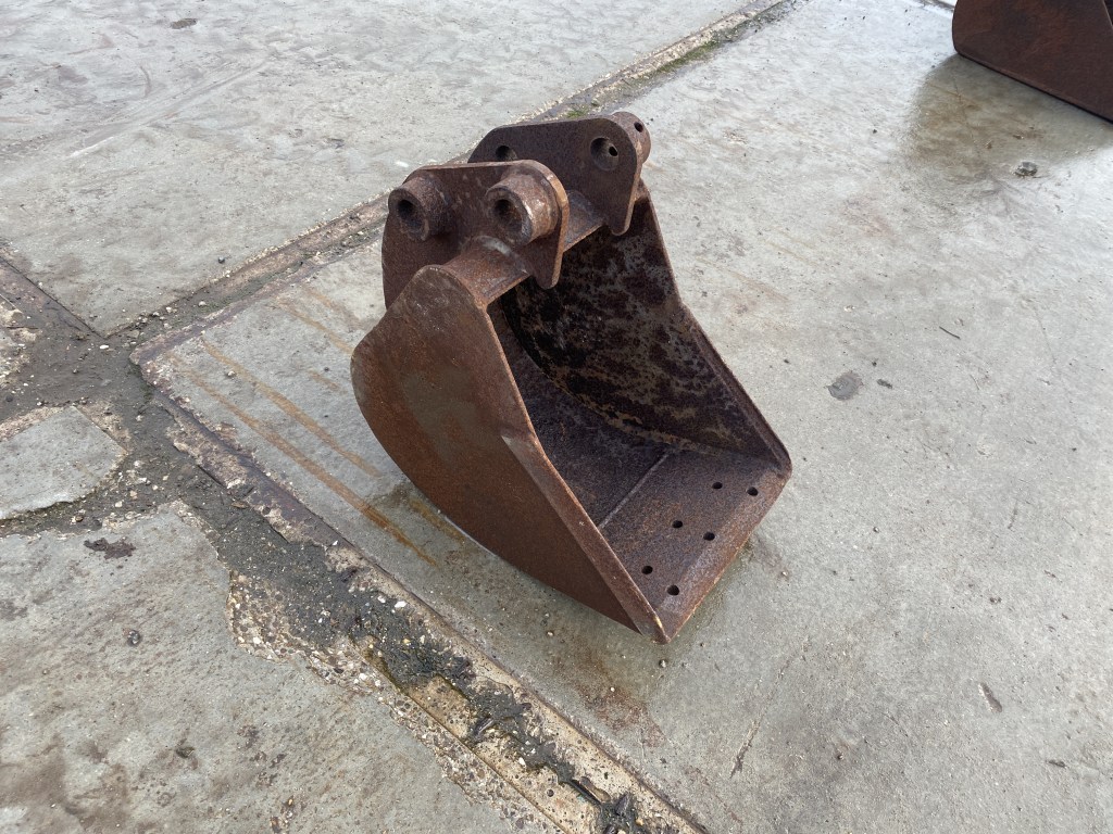 dieplepelbak pinn 30 te koop bij Jaap Verboon