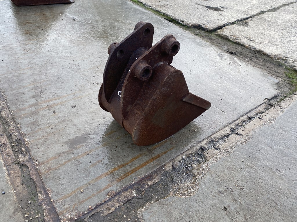 dieplepelbak pinn 30 te koop bij Jaap Verboon